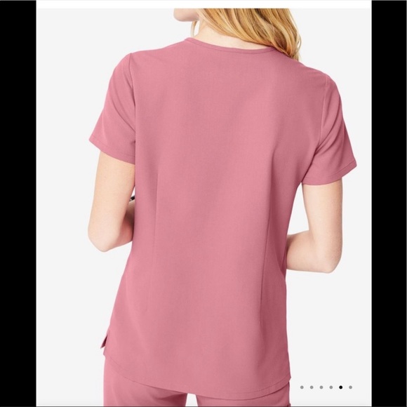 NWT FIGS - limited Edition Mauve - Scrubs Top ONLY - Picture 3 of 4